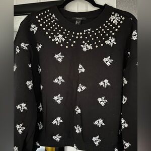 Forever 21 Black Floral Embellished Top
